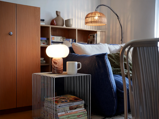 Soft Glow, Lasting Comfort: Lighting for Cozy Corners