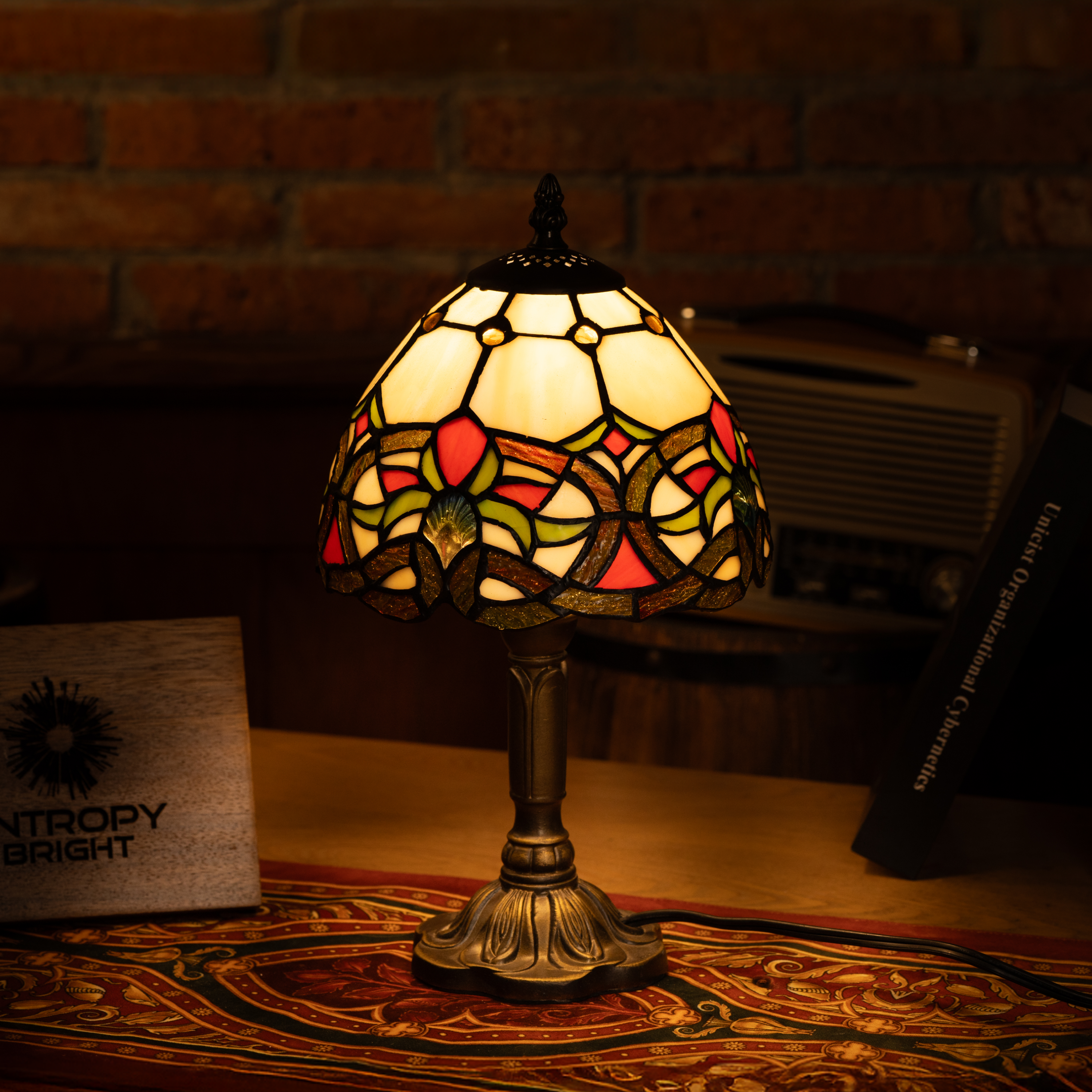 Ruby Flame Elegance Tiffany Lamp