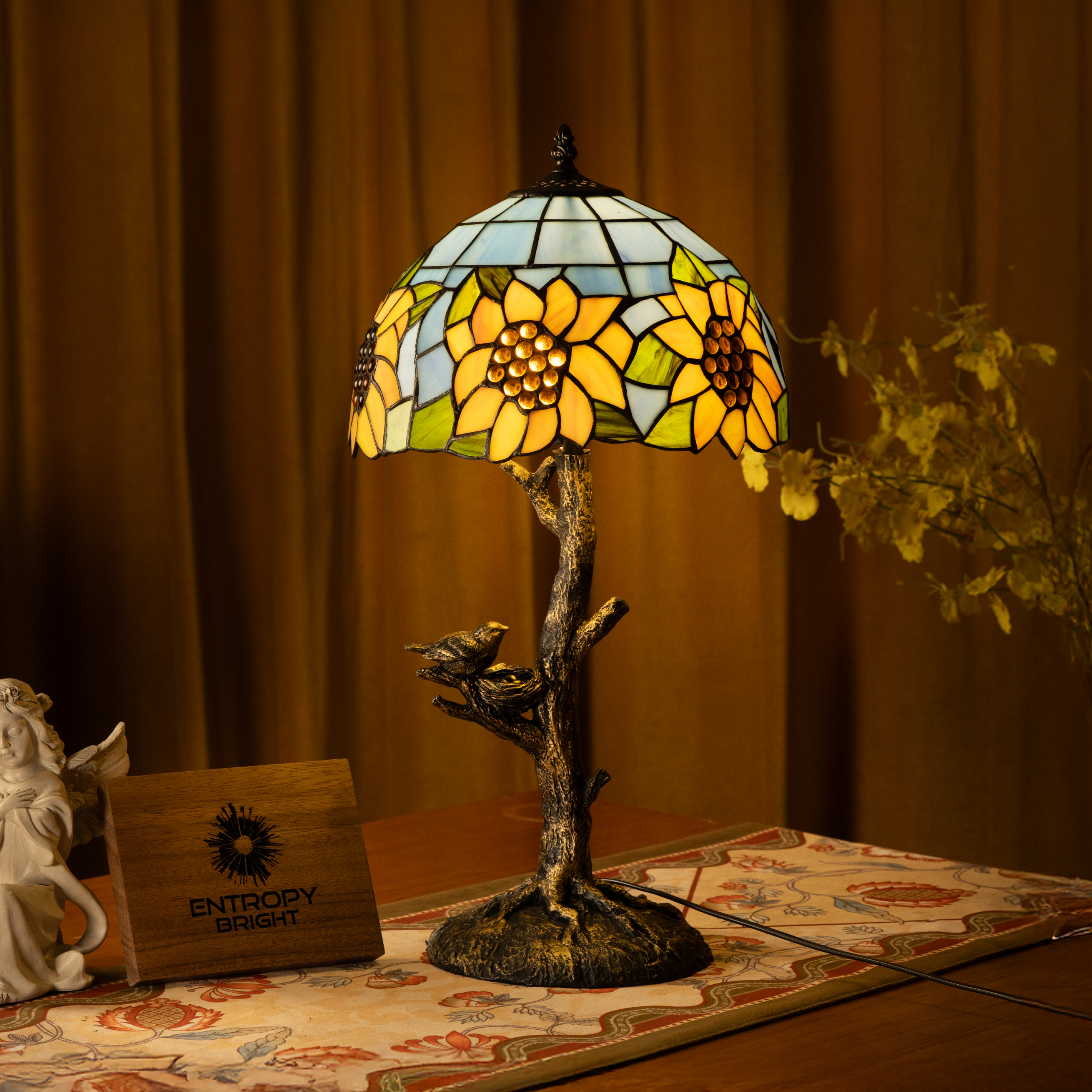 Sunflower Haven Tiffany Table Lamp