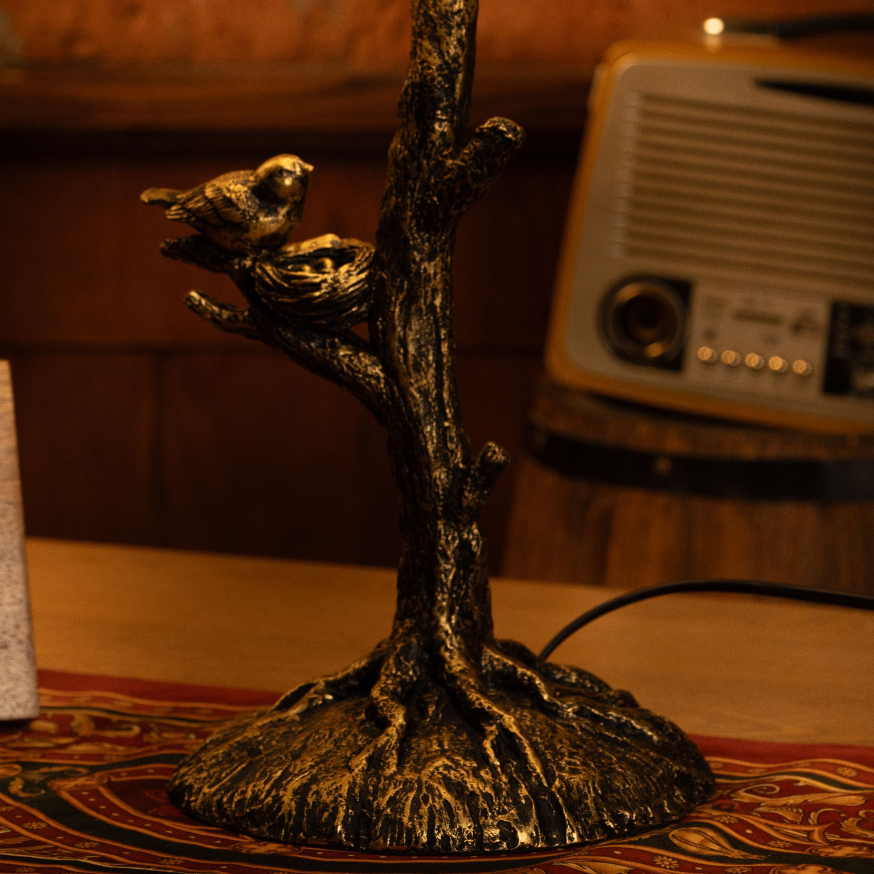 Bluebell Radiance Tiffany Table Lamp