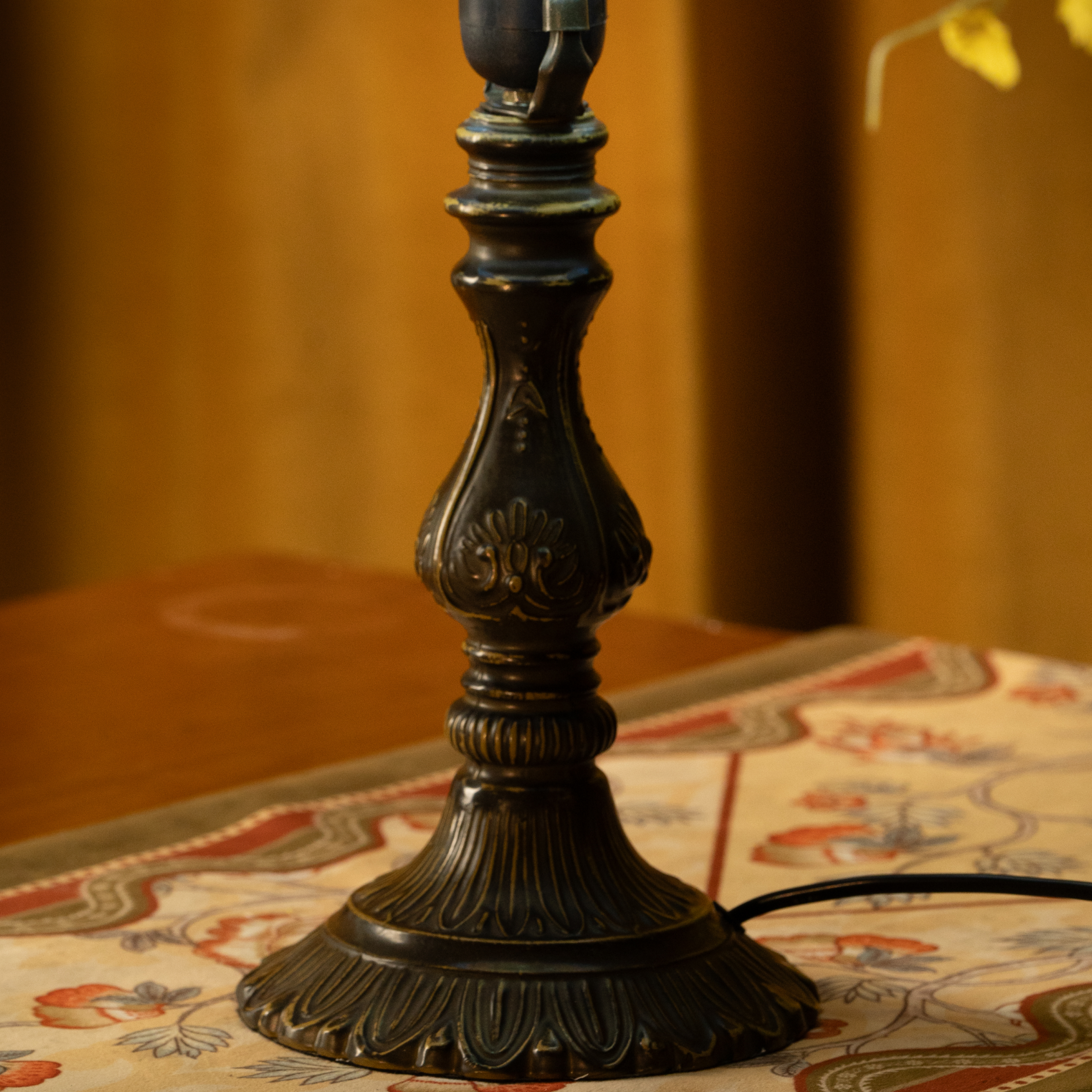 Lampe de table Tiffany Golden Wings