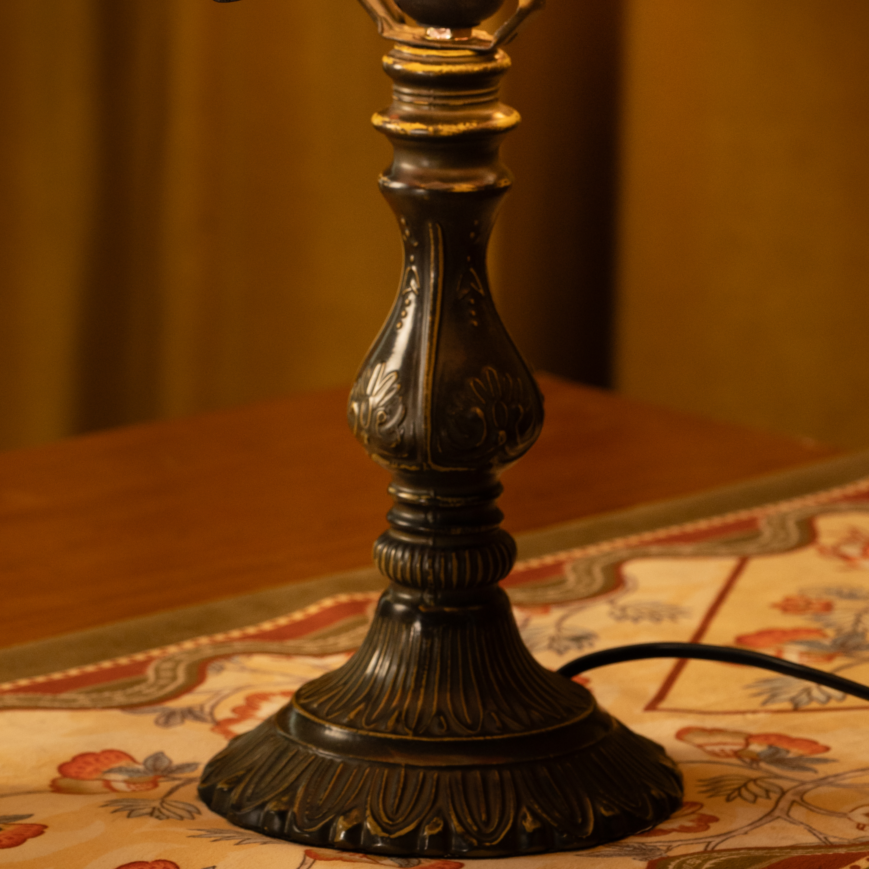 Lampe de table Tiffany Crimson Flight