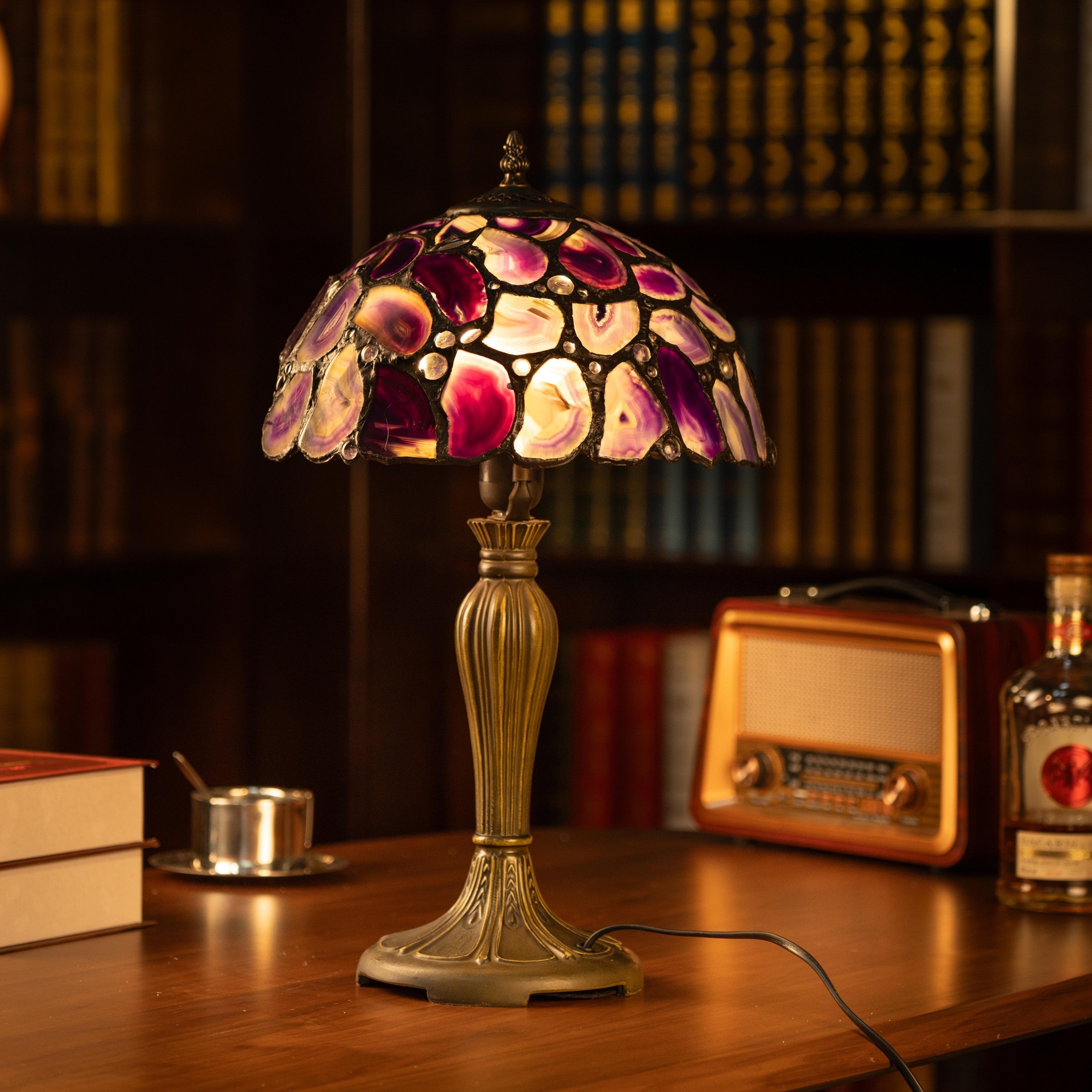 Amethwyn Bloom Lamp