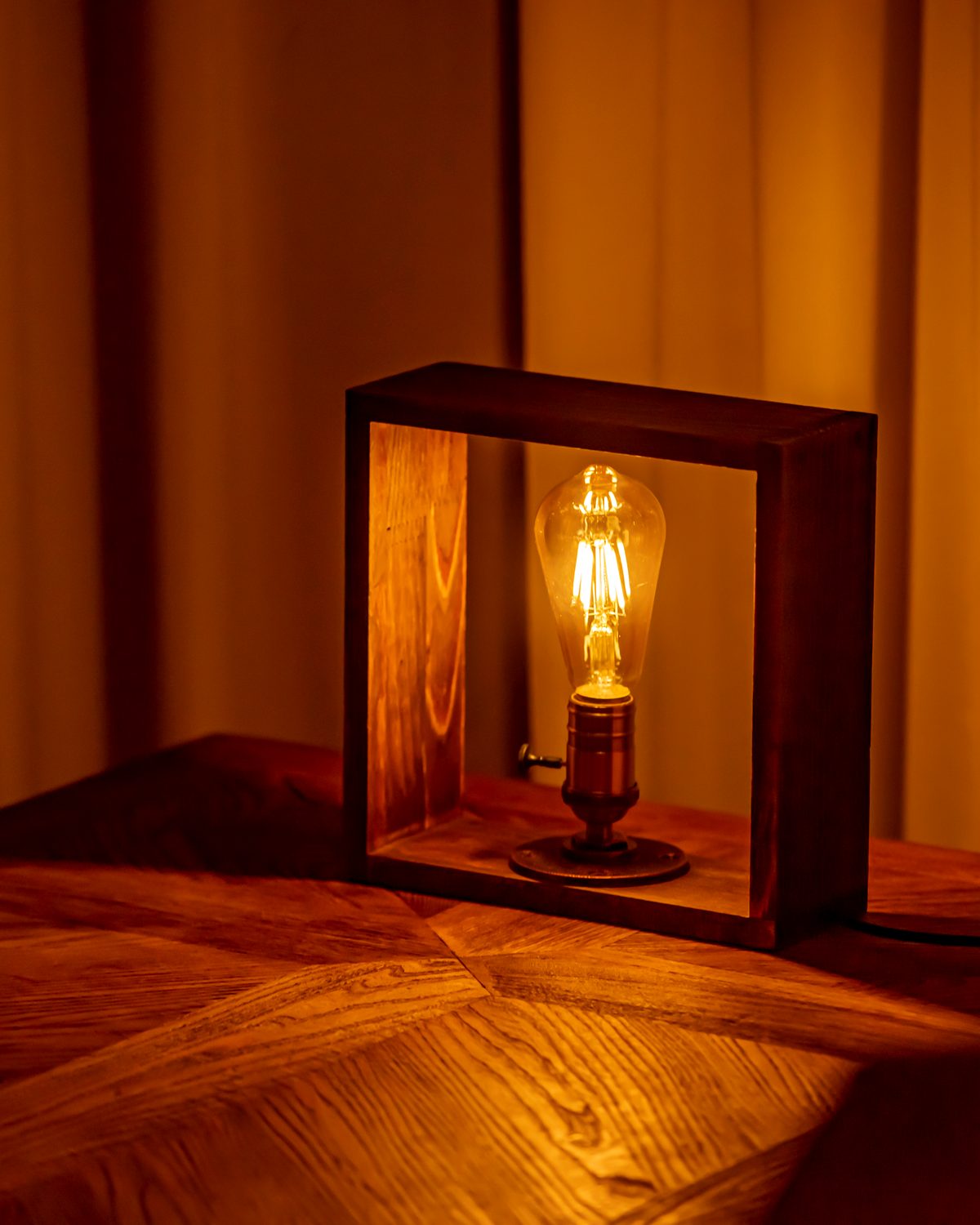 Aurora Pipe Lamp