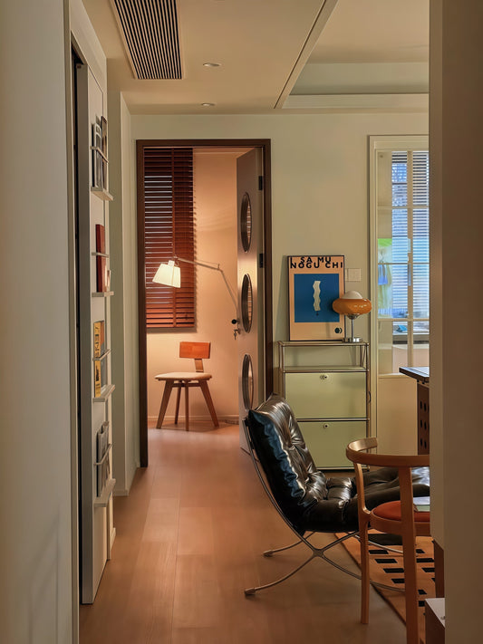 The Art of Harmonious Interiors: Combining Line, Light, and Texture