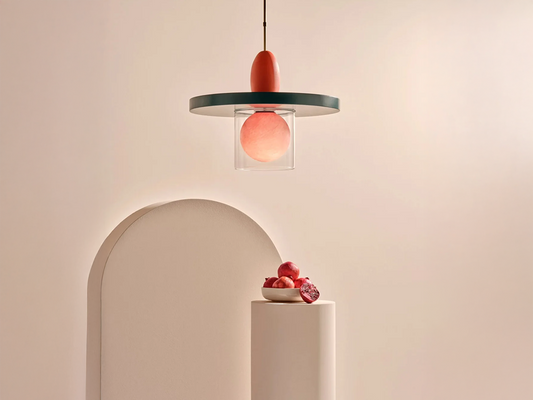 Sculptural Glow: A Pendant Light That Balances Softness and Structure