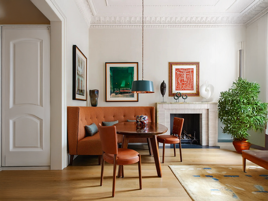 Pendant Focus: A Mid-Century Dining Room Revived with Color