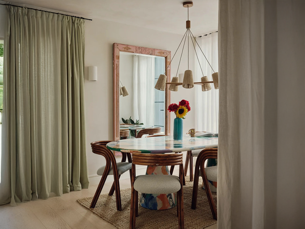 Natural Woven Chandelier for a Calm Dining Retreat