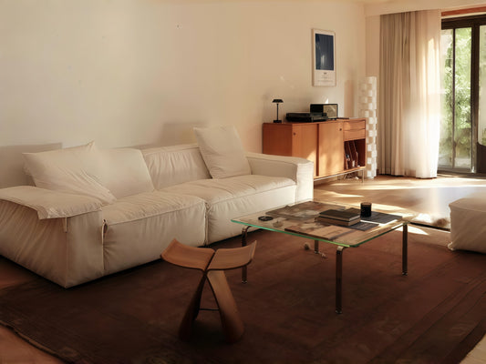 The Art of Minimalist Home Design: Colors, Lighting, and Functionality