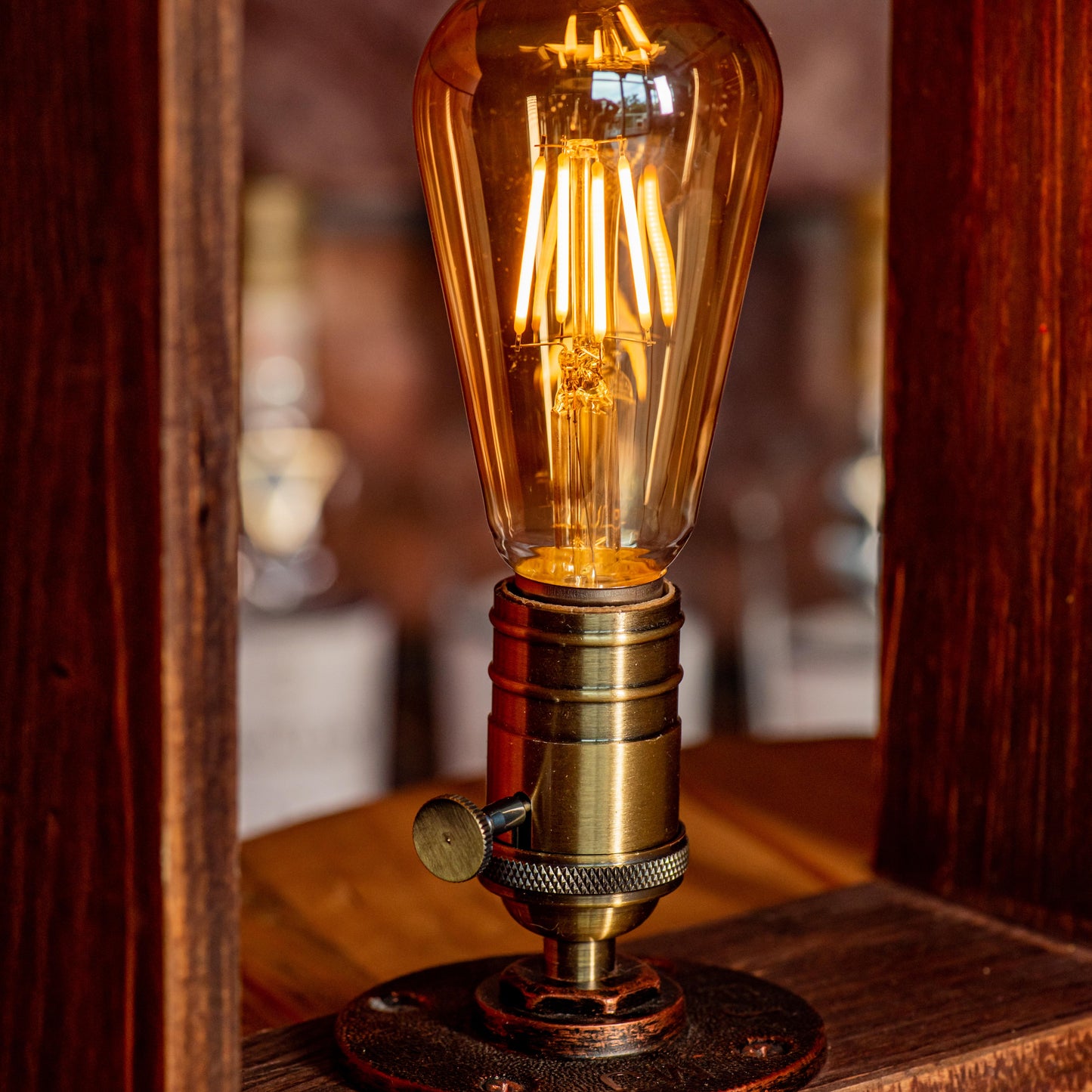 Cosmos Steampunk Handmade Vintage Adjustable Pipe Lamp