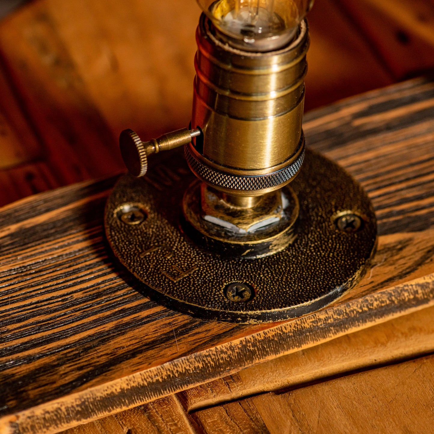 Cosmos Steampunk Handmade Vintage Adjustable Pipe Lamp