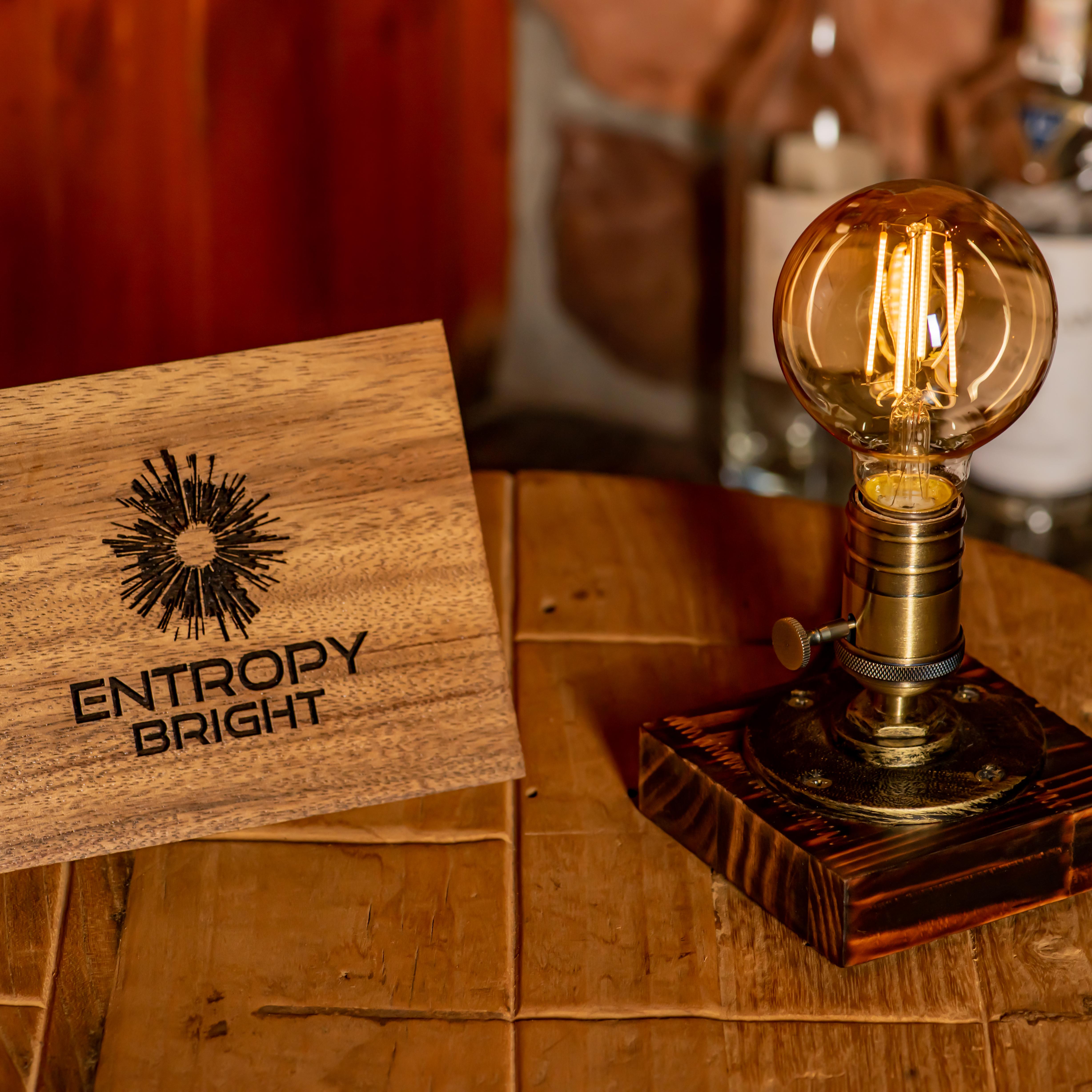 Lampe à tuyau réglable vintage faite à la main de style steampunk Edison