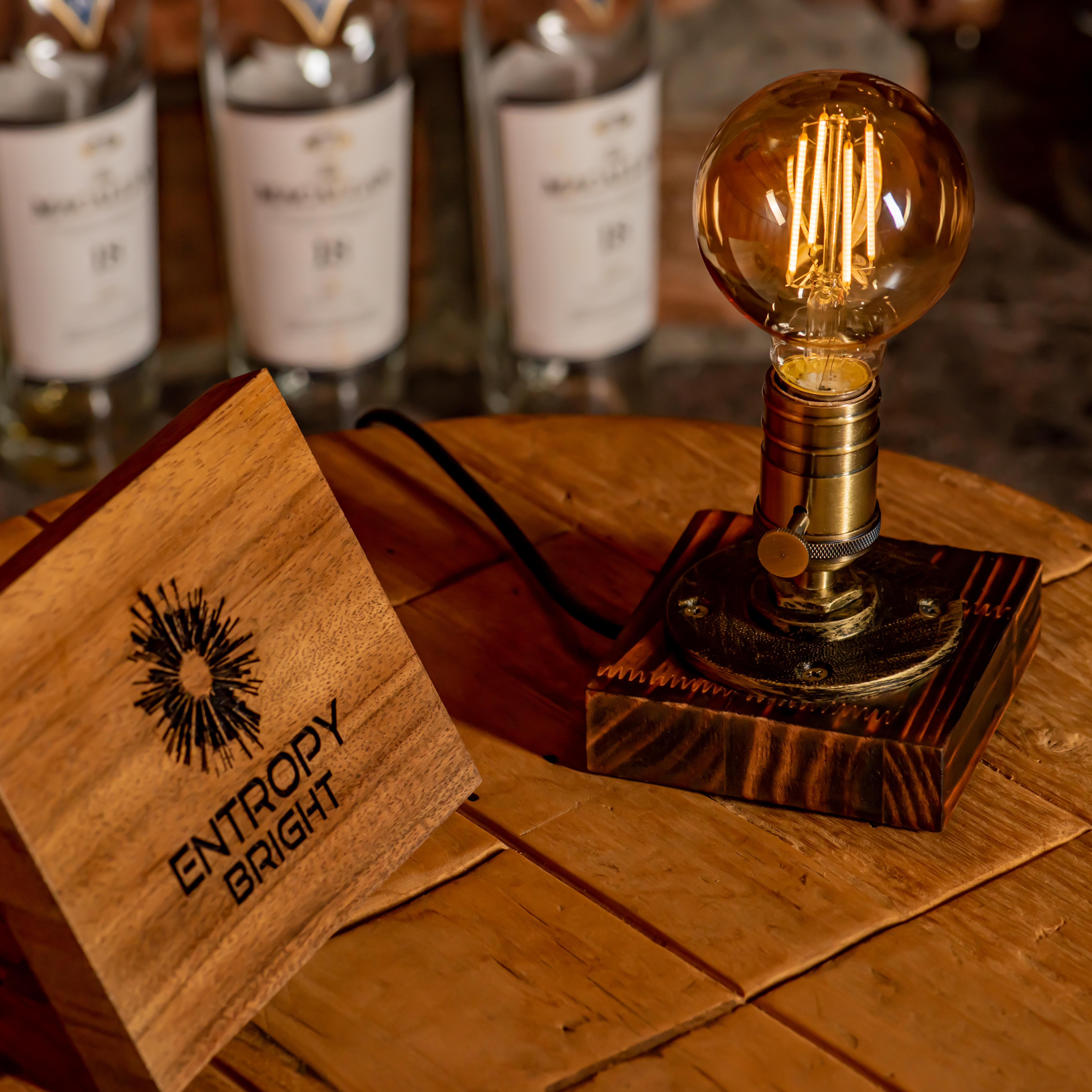 Lampe à tuyau réglable vintage faite à la main de style steampunk Edison