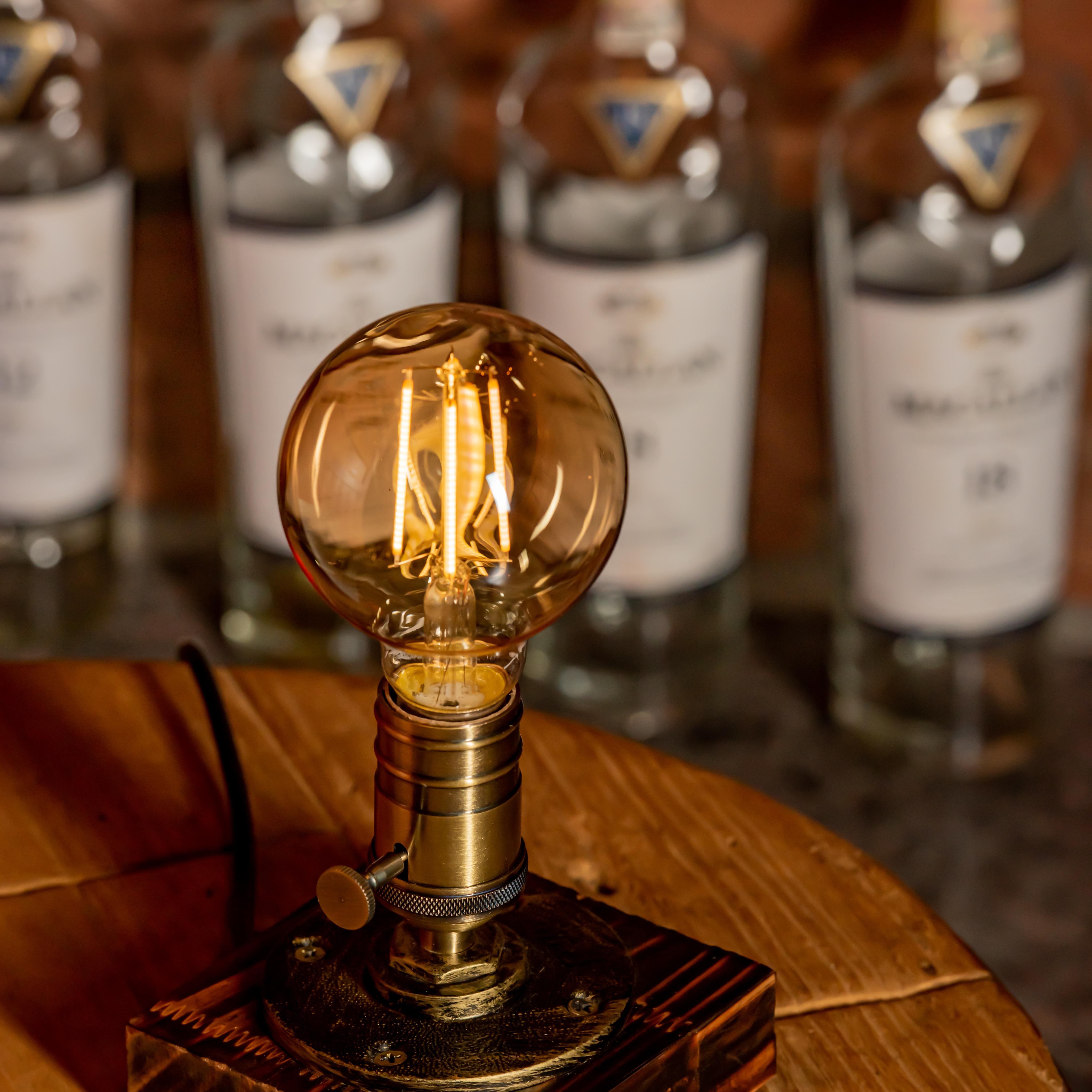 Lampe à tuyau réglable vintage faite à la main de style steampunk Edison