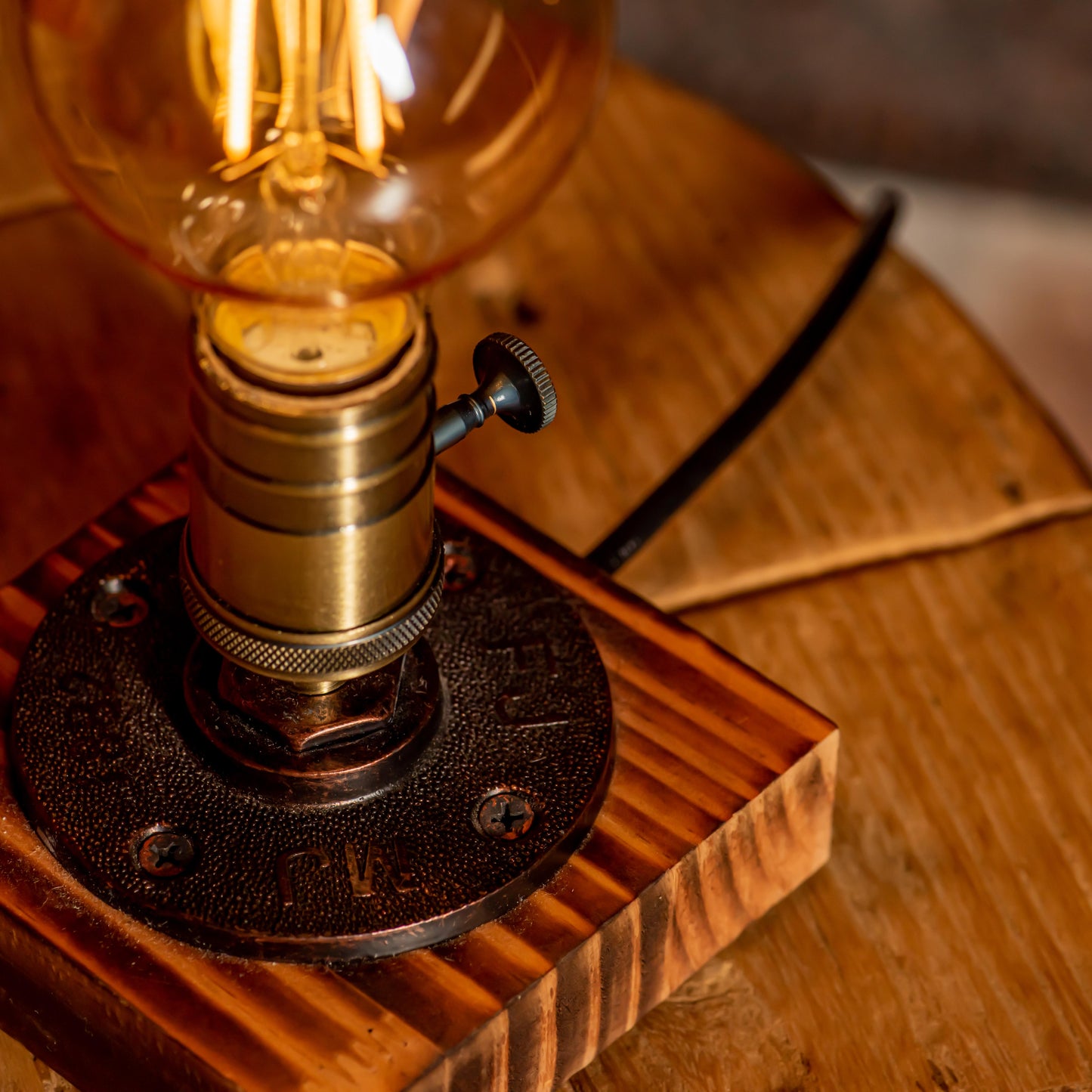 Edison Steampunk Handmade Vintage Adjustable Pipe Lamp