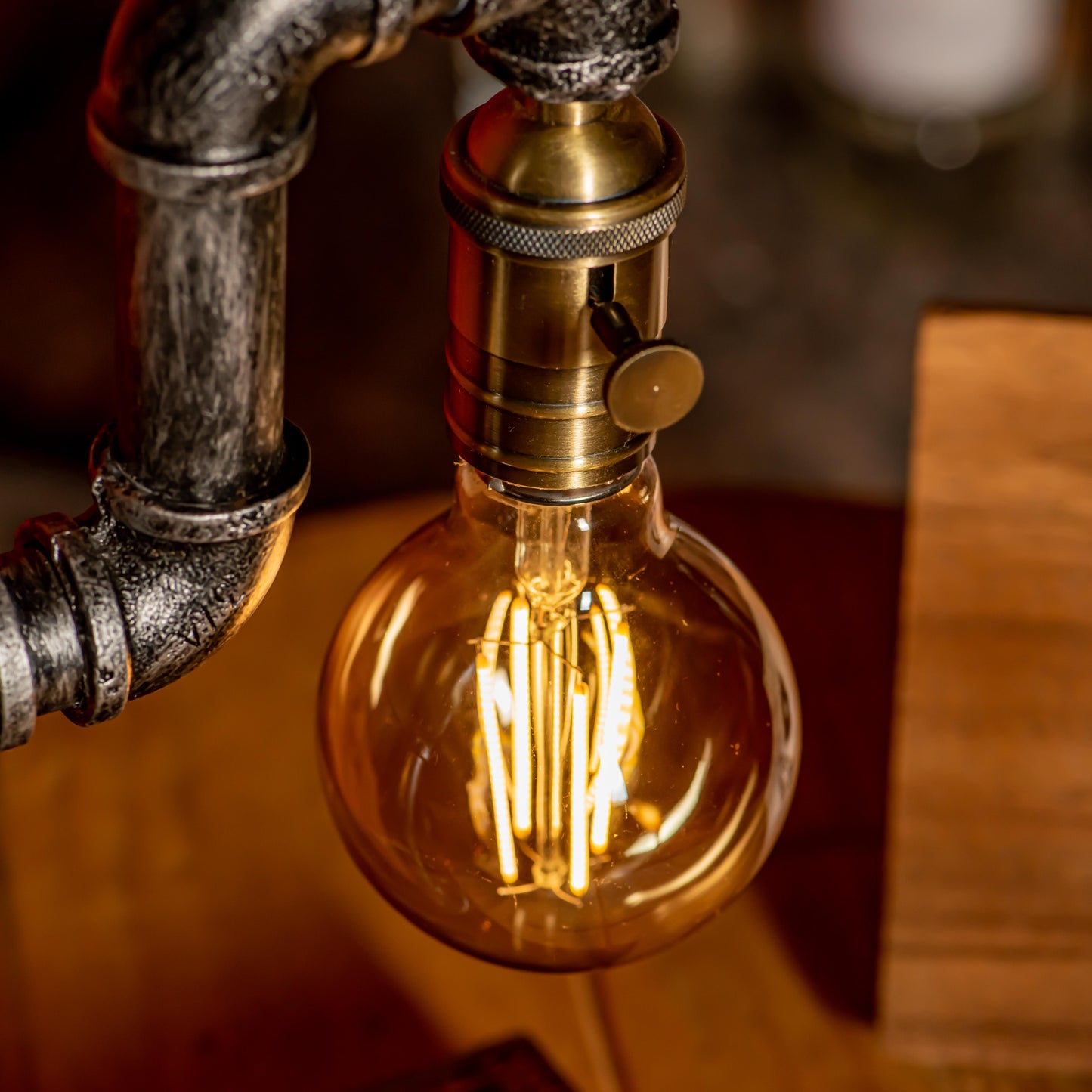 Aurora Steampunk Handmade Vintage Adjustable Pipe Lamp