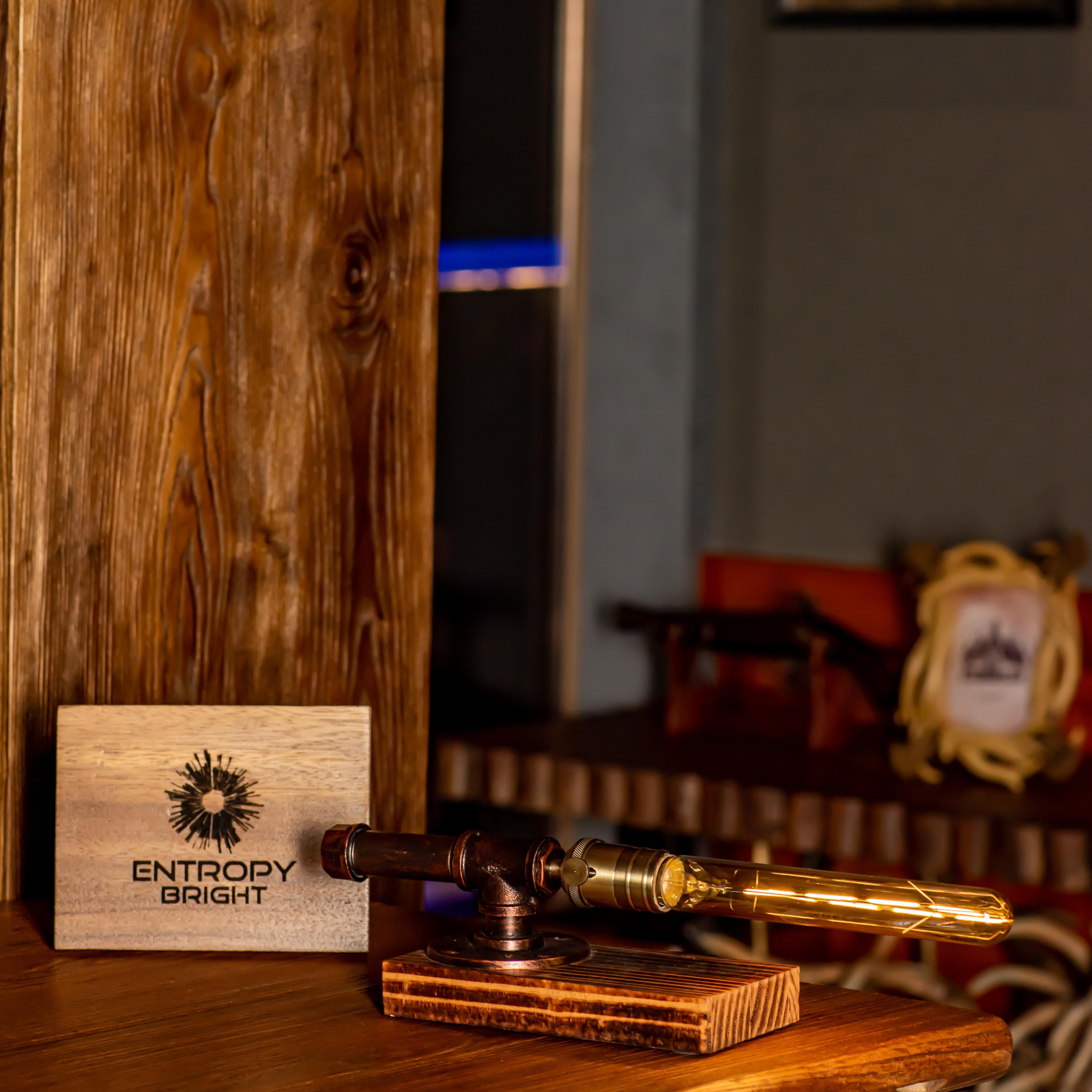 Lámpara de tubo ajustable vintage hecha a mano Steampunk Echo