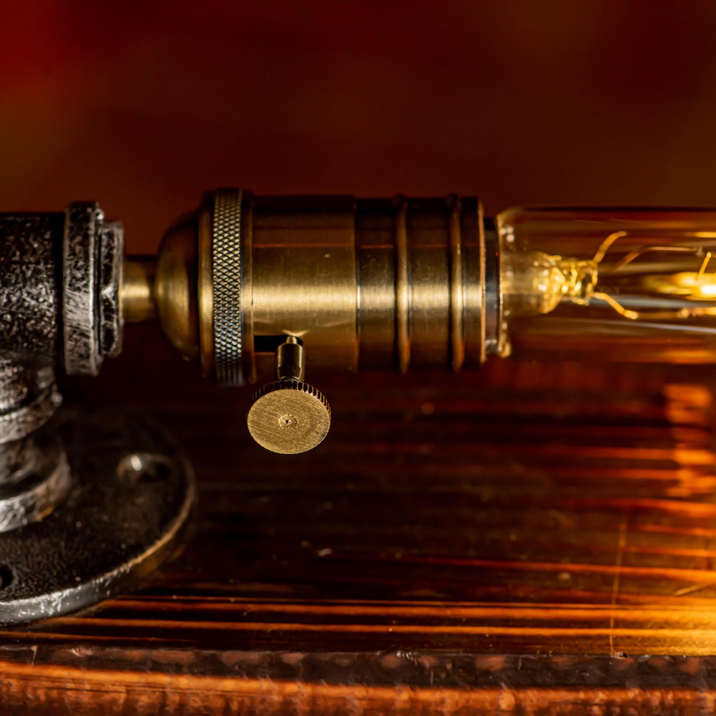 Echo Steampunk Handmade Vintage Adjustable Pipe Lamp