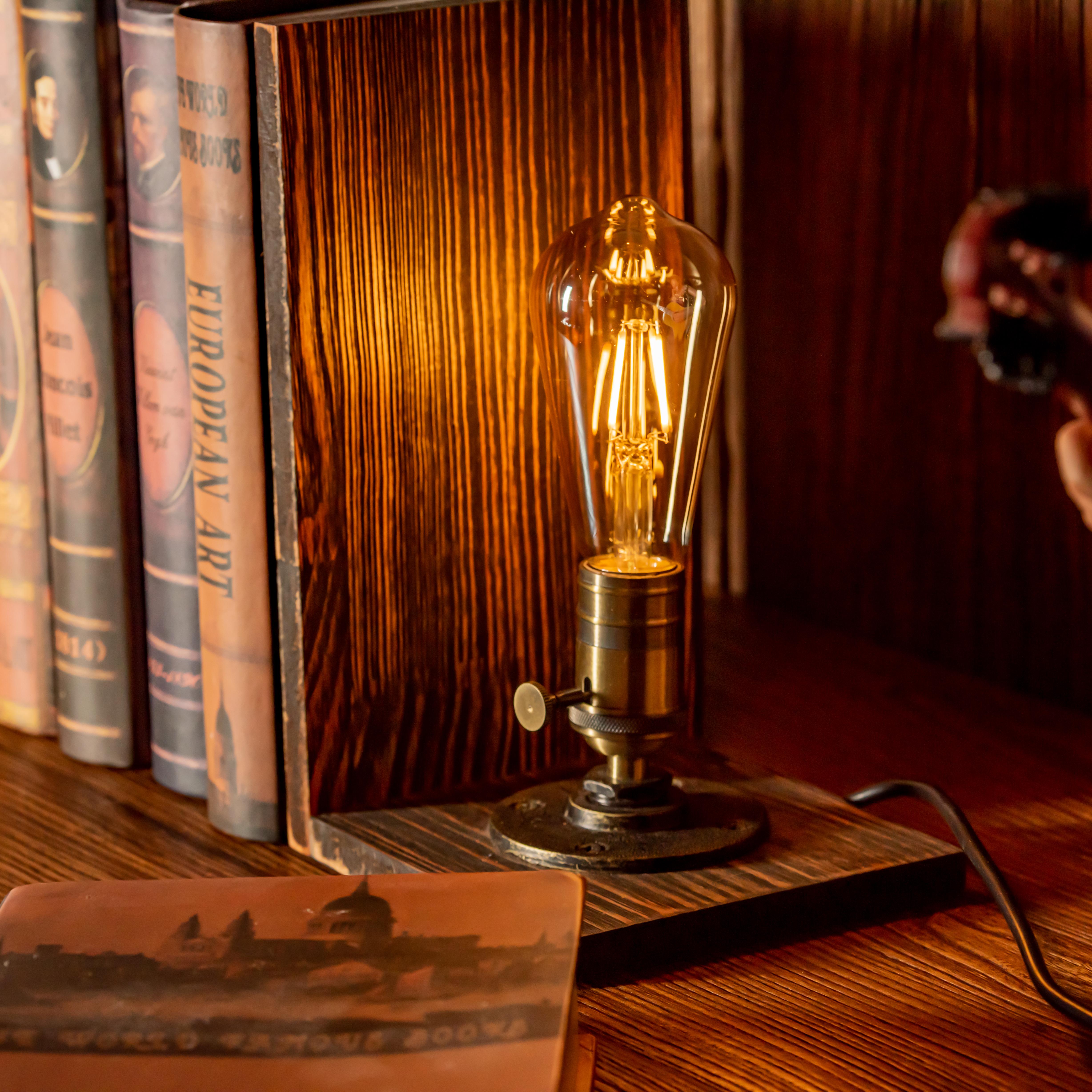 Lampe à tuyau réglable vintage faite à la main Myst Steampunk