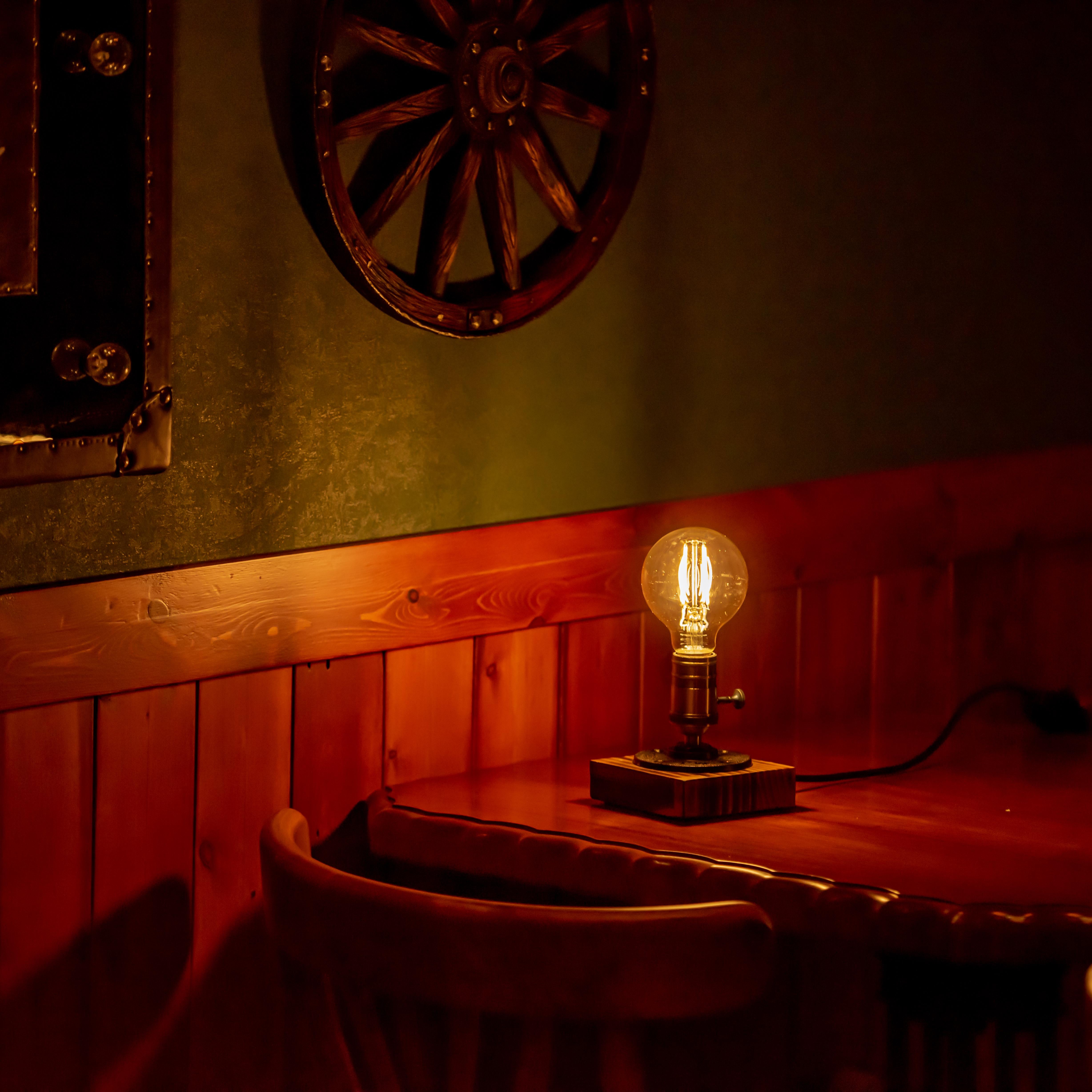 Lampe à tuyau réglable vintage faite à la main de style steampunk Edison