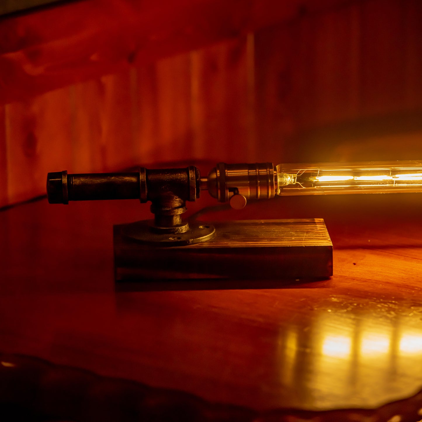 Echo Steampunk Handmade Vintage Adjustable Pipe Lamp