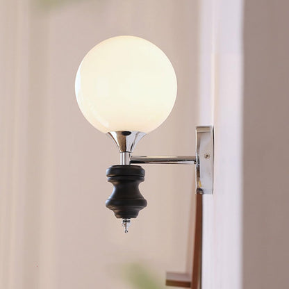 Modern Nordic Wall Sconce – Elegant and Functional Lighting