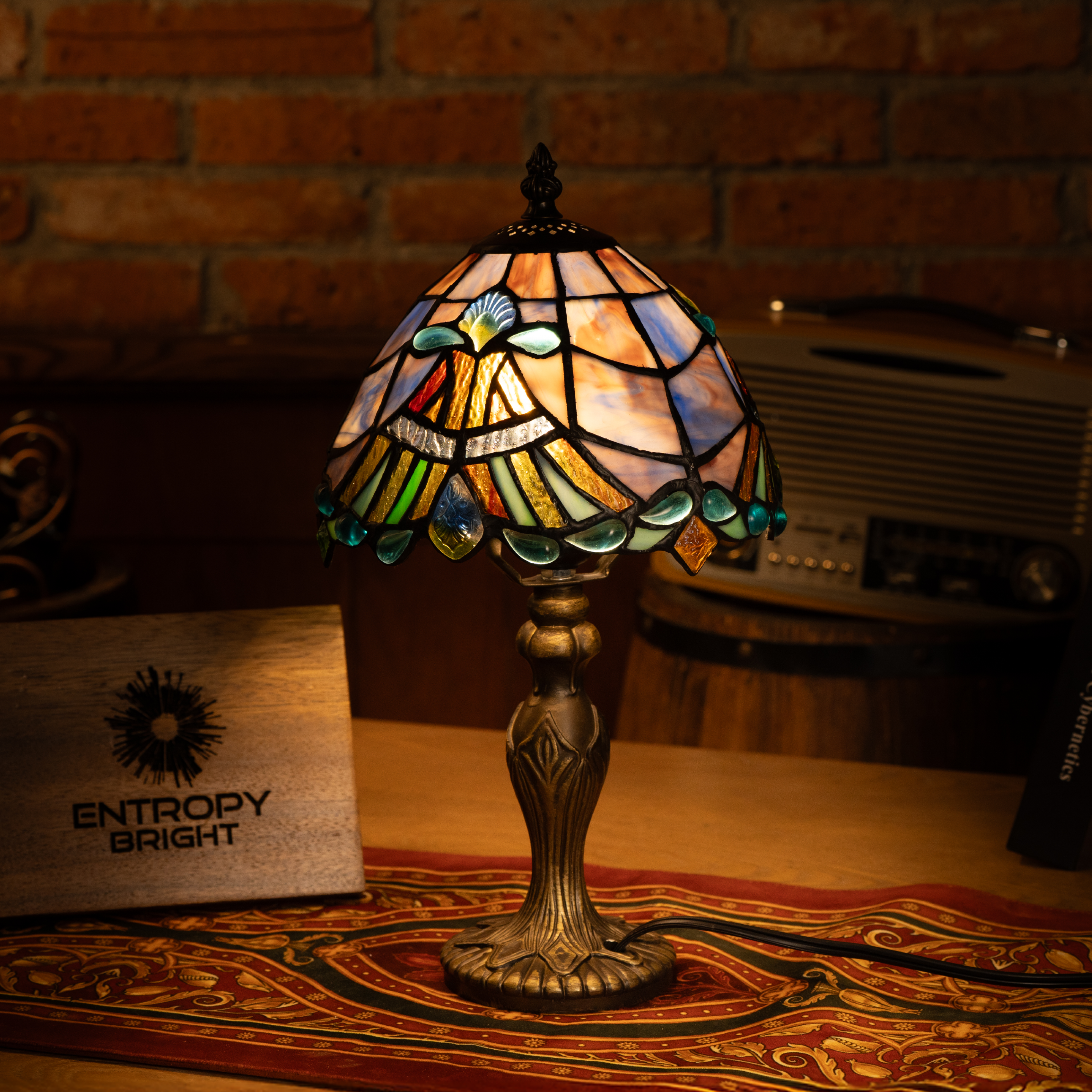 Ocean Sapphire Light Tiffany Lamp