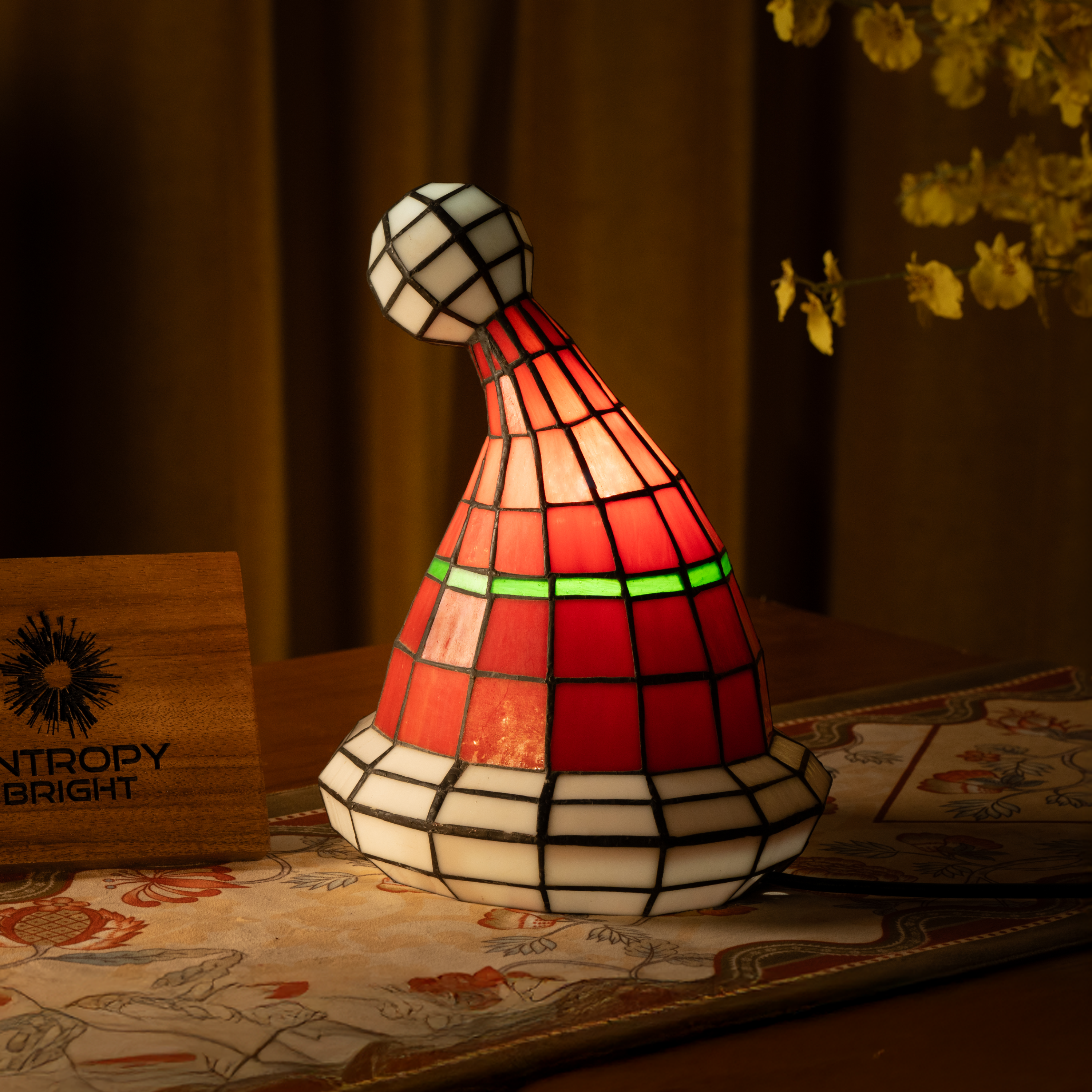 Festive Cheer Tiffany Lamp