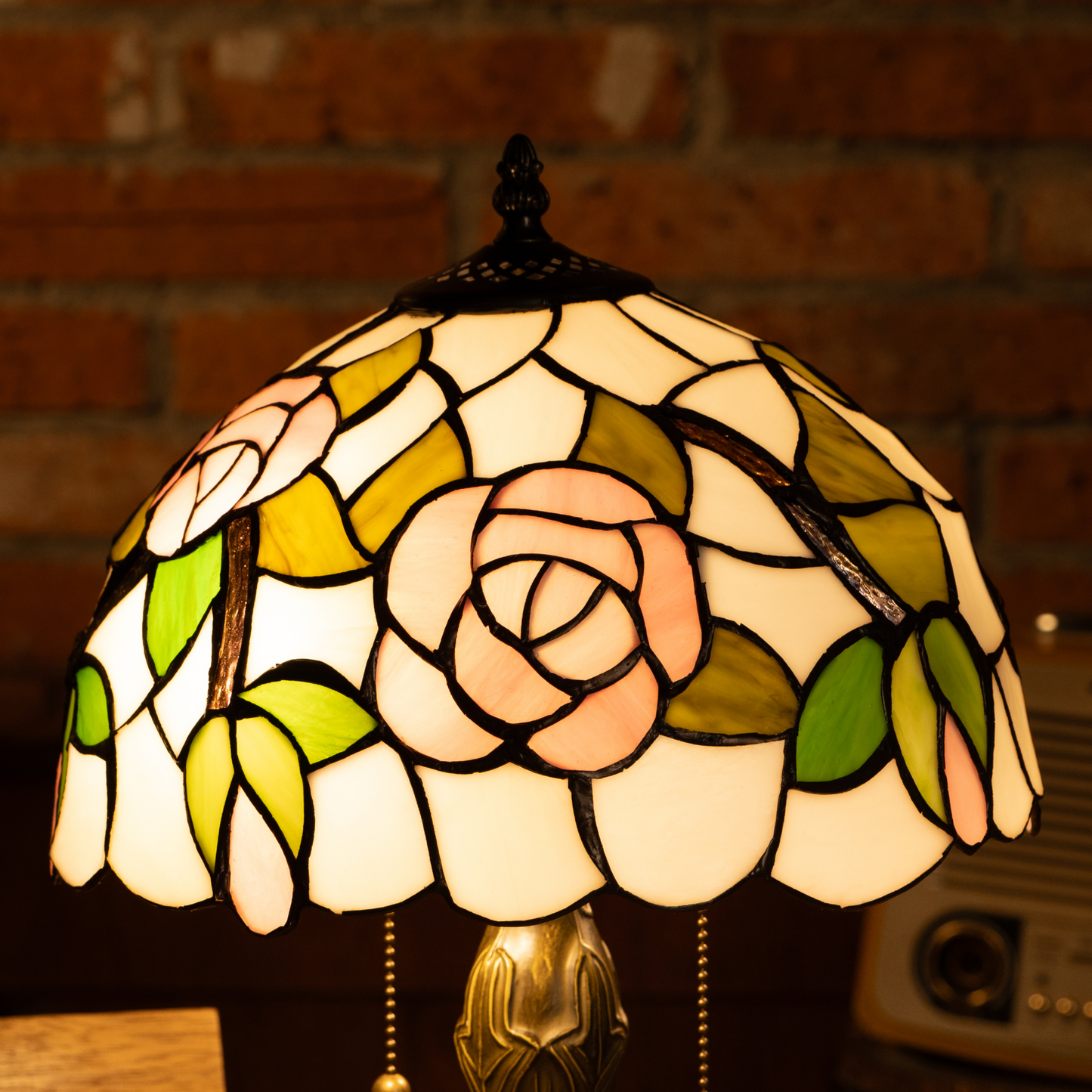 Rose Garden Glow Tiffany Table Lamp