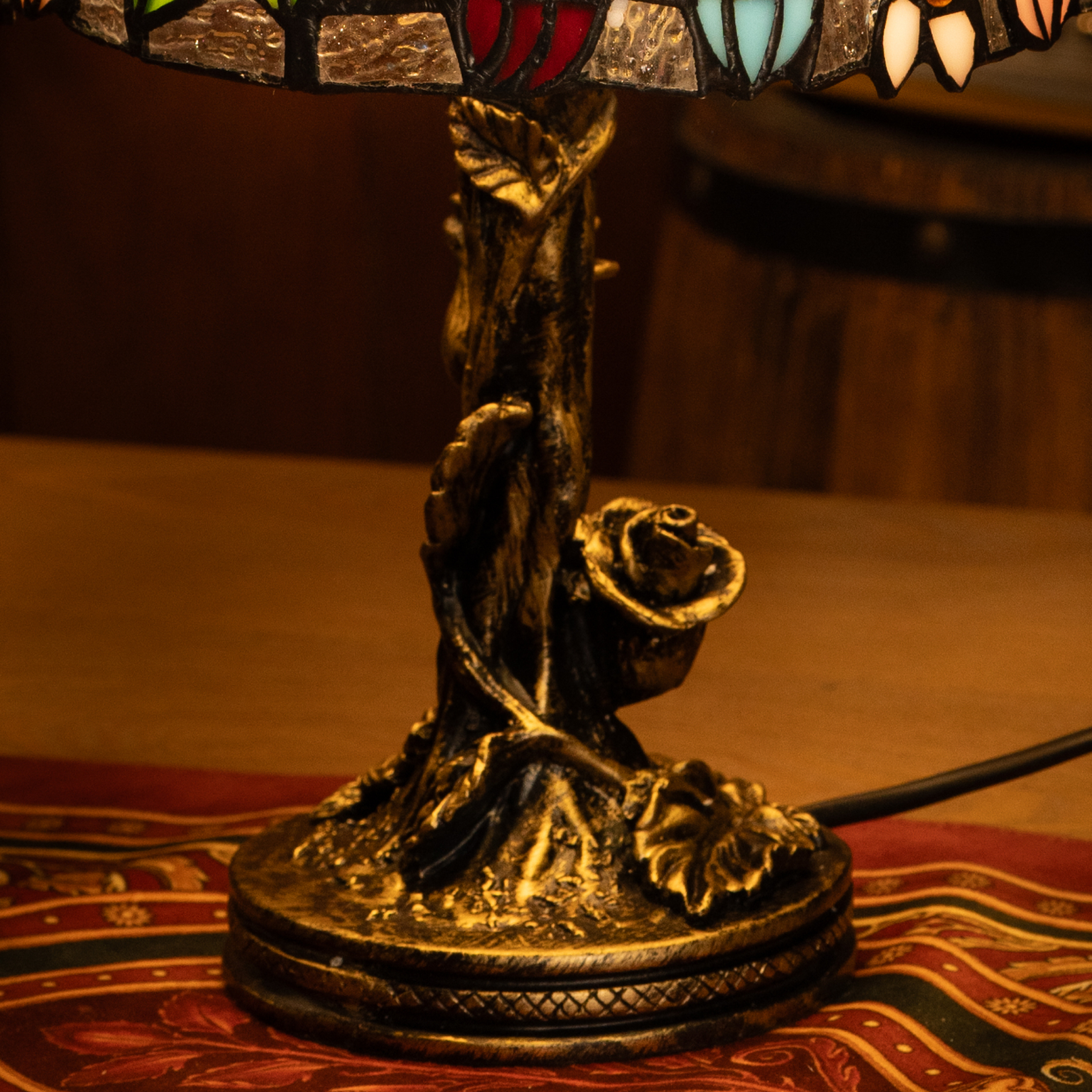 Rainbow Harmony Bloom Tiffany Lamp