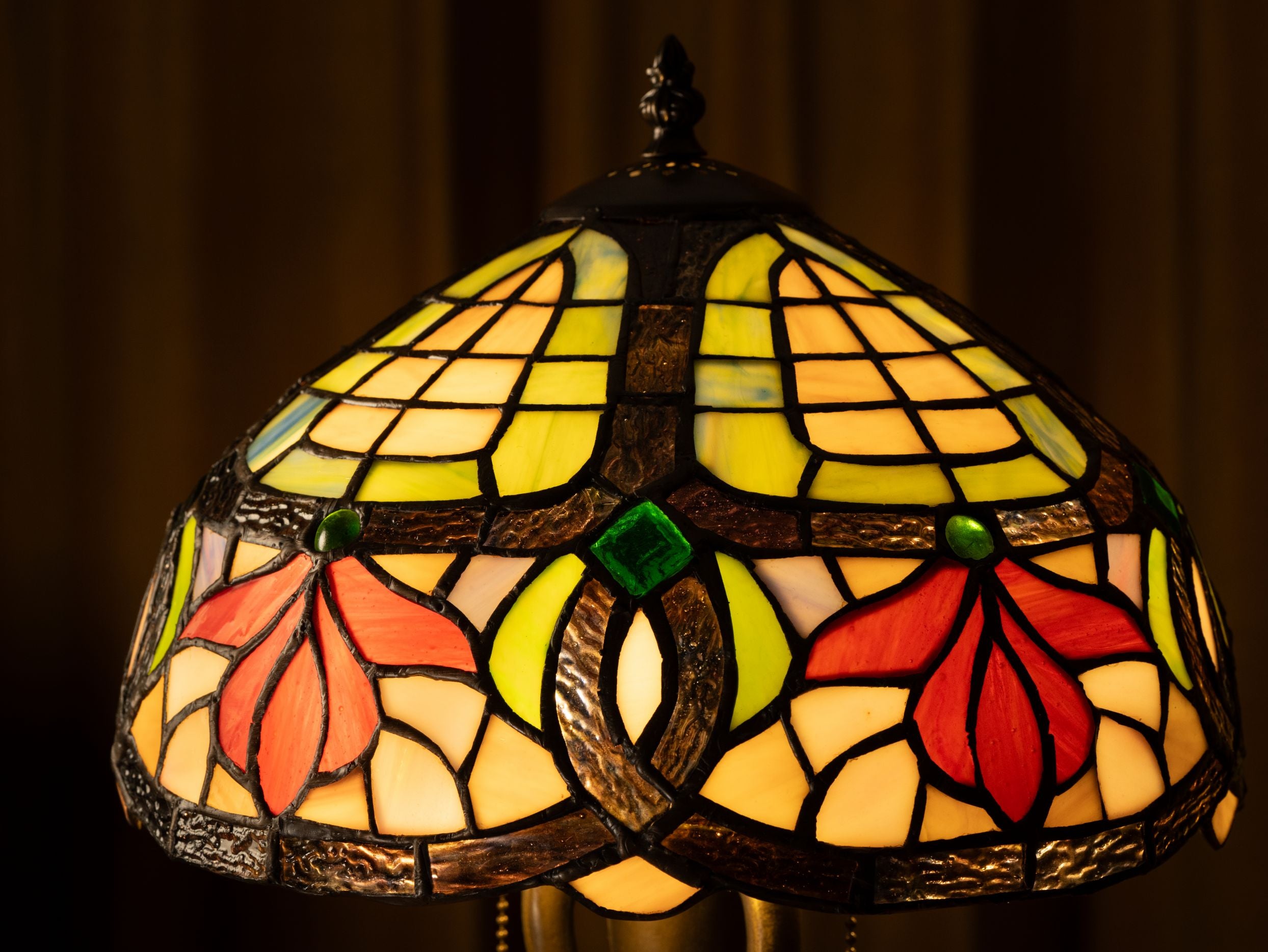 Autumn Petals Tiffany Table Lamp