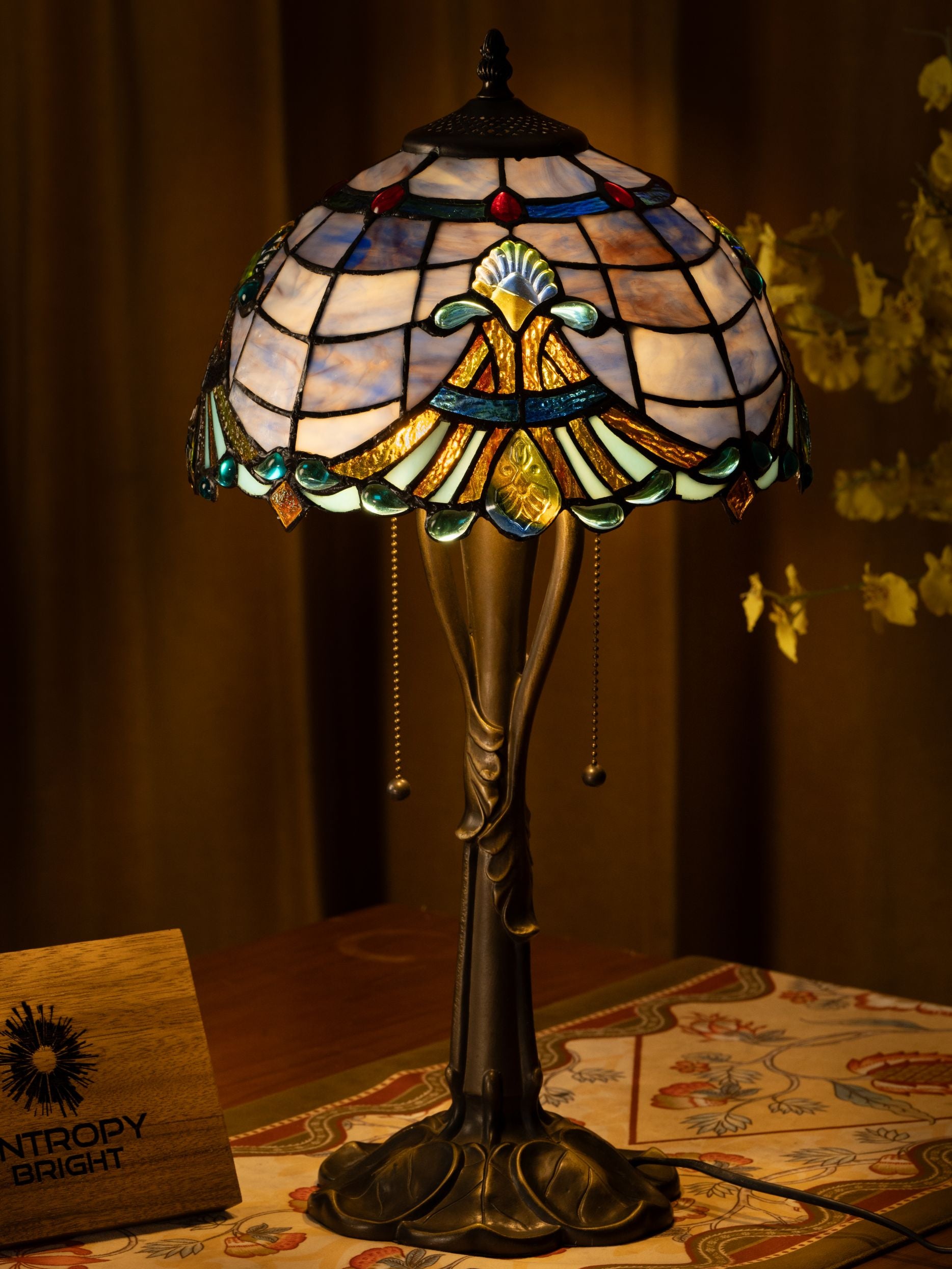 Majestic Wave Tiffany Table Lamp
