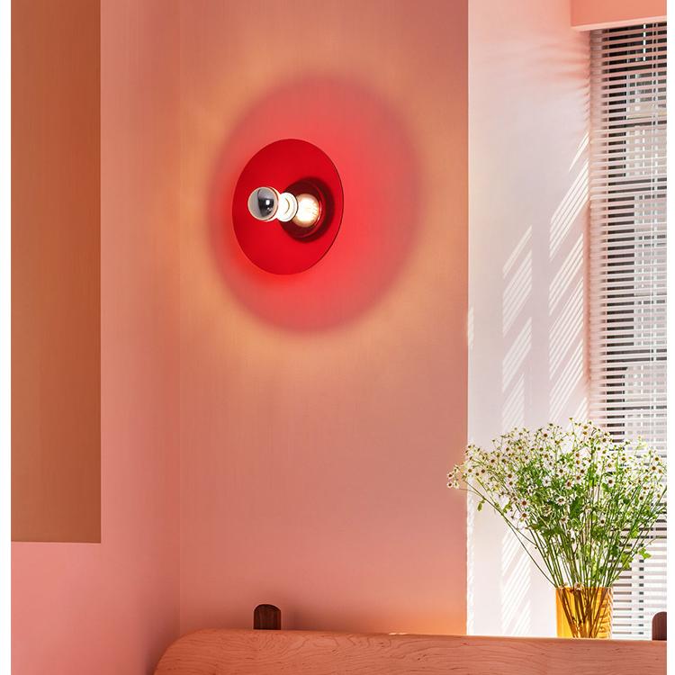 Retro UFO Disc Wall Light – Space Age Design