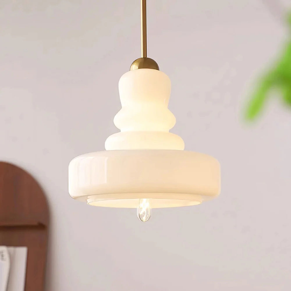 Gourd-Shaped Pendant Light – Stylish and Functional Lighting