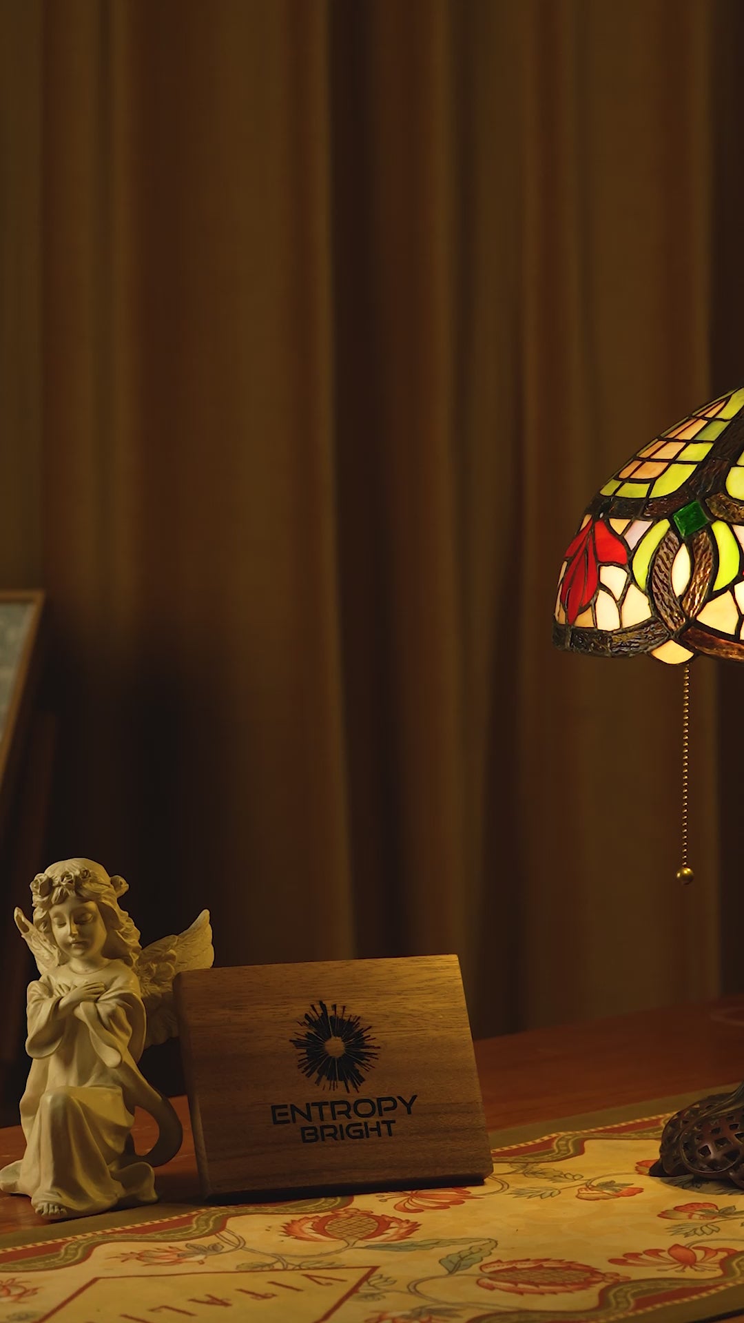 Ruby Garden Tiffany Table Lamp